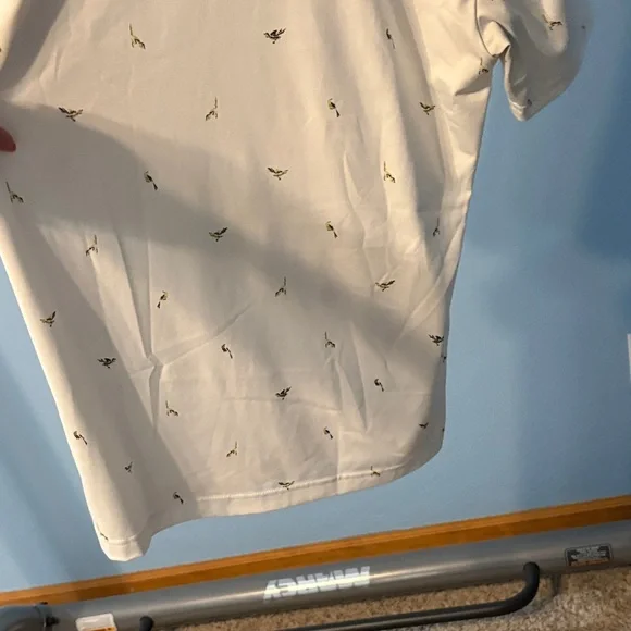 Under Armour White Polo with Subtle Pattern - Picture 8 of 8